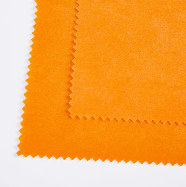 Fabraic Nonwoven Spunlaced: Comhleá foirfe na teicneolaíochta nuálacha agus an tsaoil chompordach